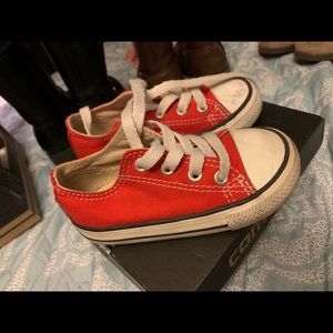 Toddle shoes